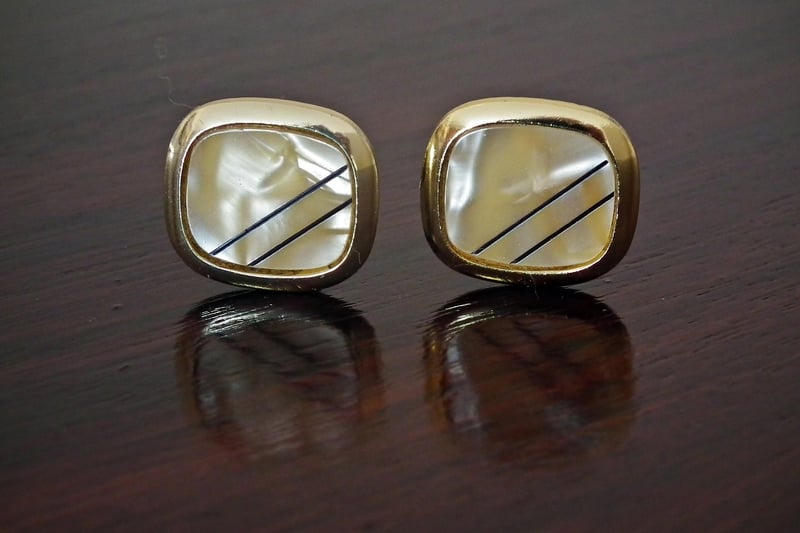 Cufflinks